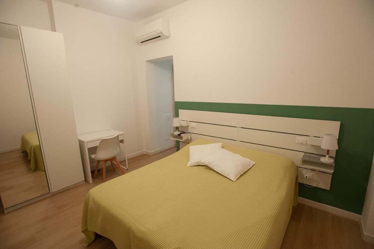 Bed and Breakfast Annemarie Marina Di Pisa Exterior foto