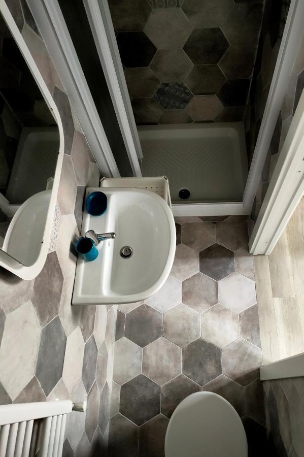 Bed and Breakfast Annemarie Marina Di Pisa Exterior foto