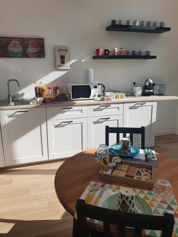 Bed and Breakfast Annemarie Marina Di Pisa Exterior foto